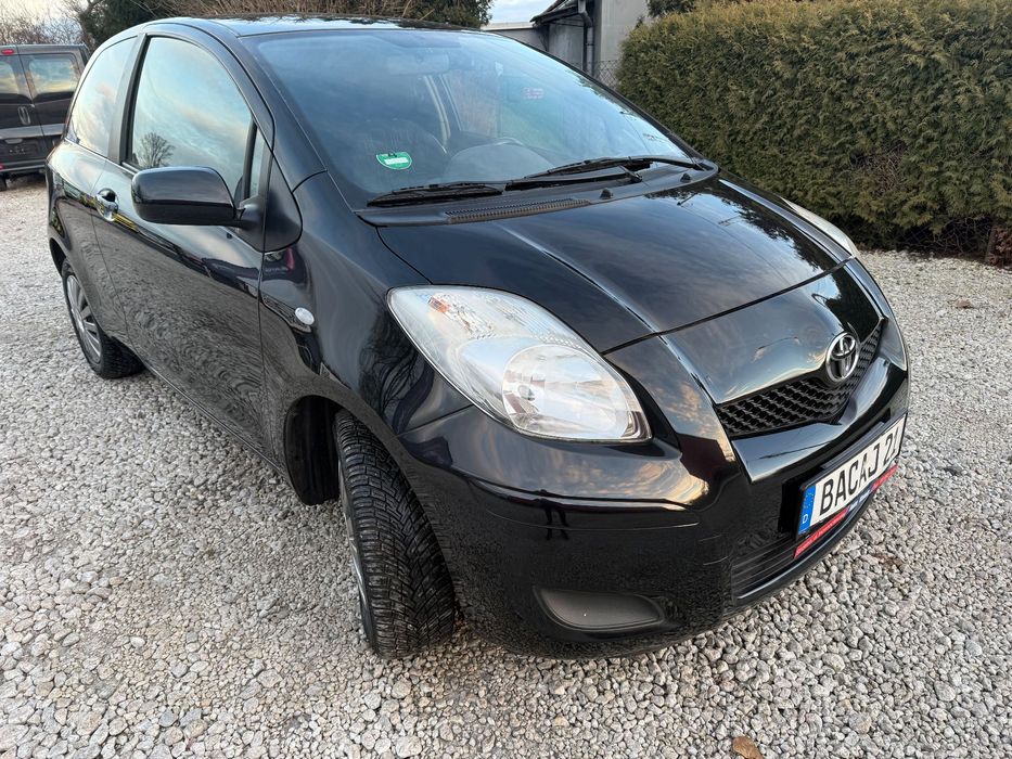 TOYOTA YARIS Stan perfekcyjny 2009 1.0 Beznyna Tylko 134Tys Km Serwis