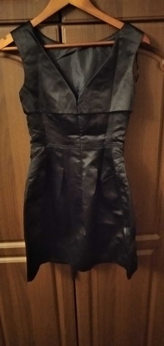 Сукня чорна кежуал сукня кльош, з посадкою по талії Oodji однотонна