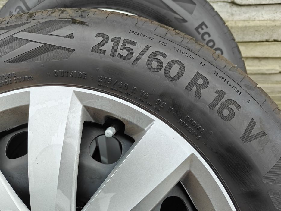 Koła Golf letnie 215/60 R16