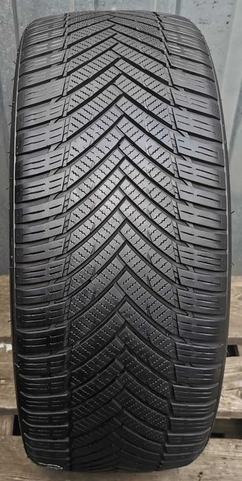 243) Opona - 205/40/17 - Imperial - 6mm - 1szt - Całoroczna