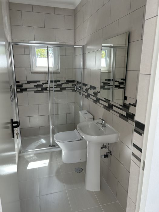 Moradia T1 com agua e luz inclusso na renda