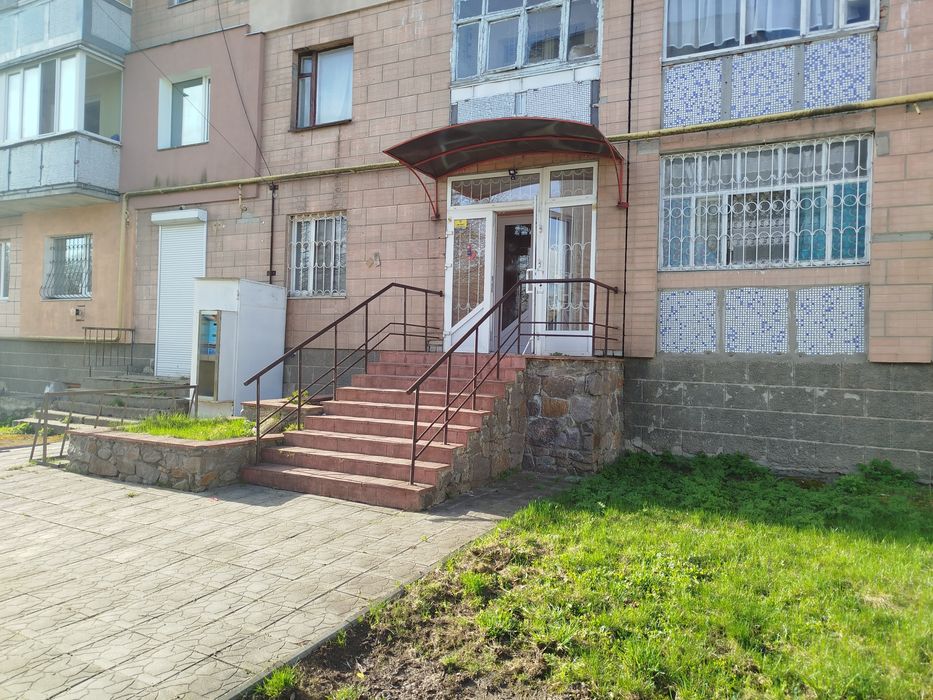 Продаж або Оренда  комерційної нерухомісті 58м². р-н УНУС