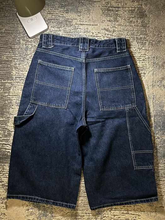 Шорти джинсові від бренду Bershka