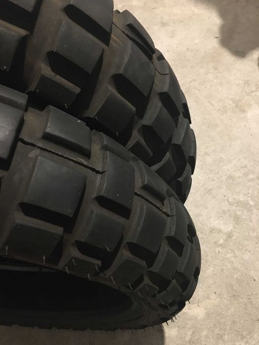 Pneus Continental TCK 80 com 2000Km