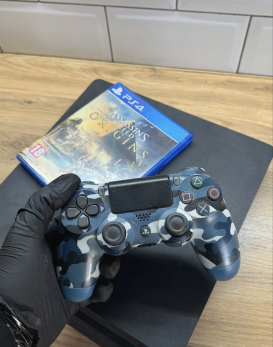 Konsola PlayStation 4 PS4 500GB Czarna + Gratisy