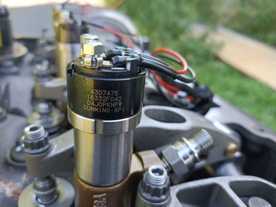 silnik Cummins - nowy , z Niemiec !!