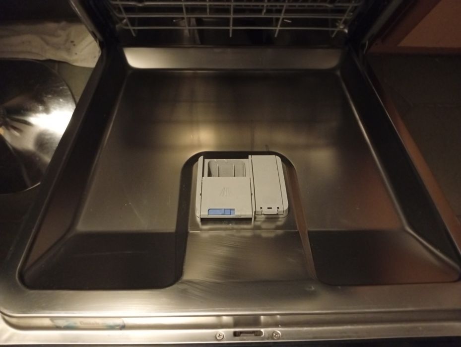 Zmywarka BEKO BDFN26526XQ 60 cm – stan bardzo dobry, 2 lata