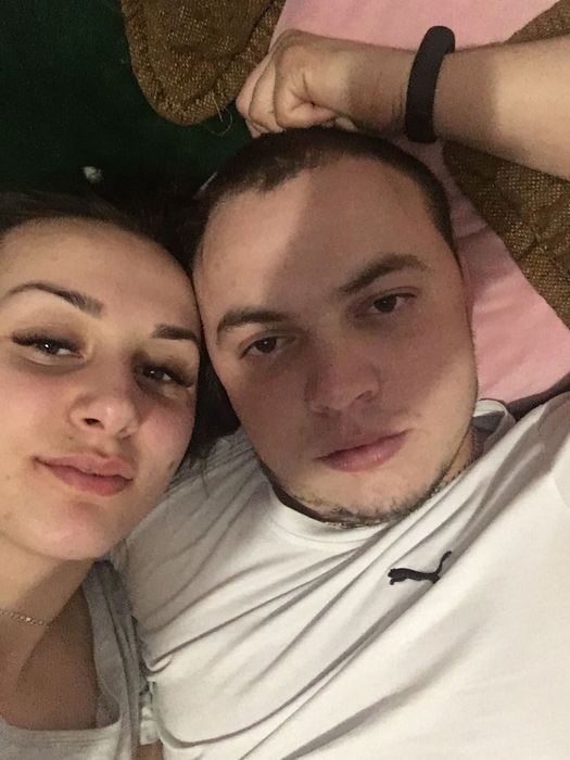 Вечірню сукню випускну сукню