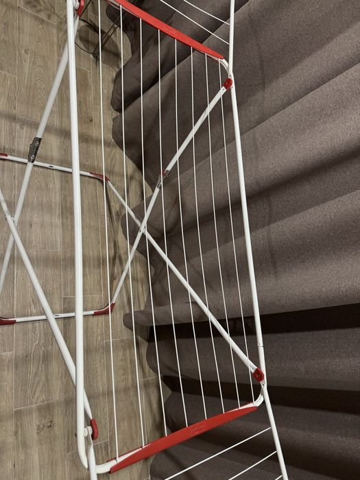 Сушарка для одягу, розкладна