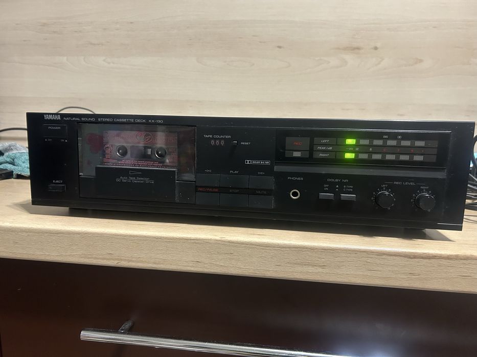 Magnetofon kasetowy Yamaha KX-130