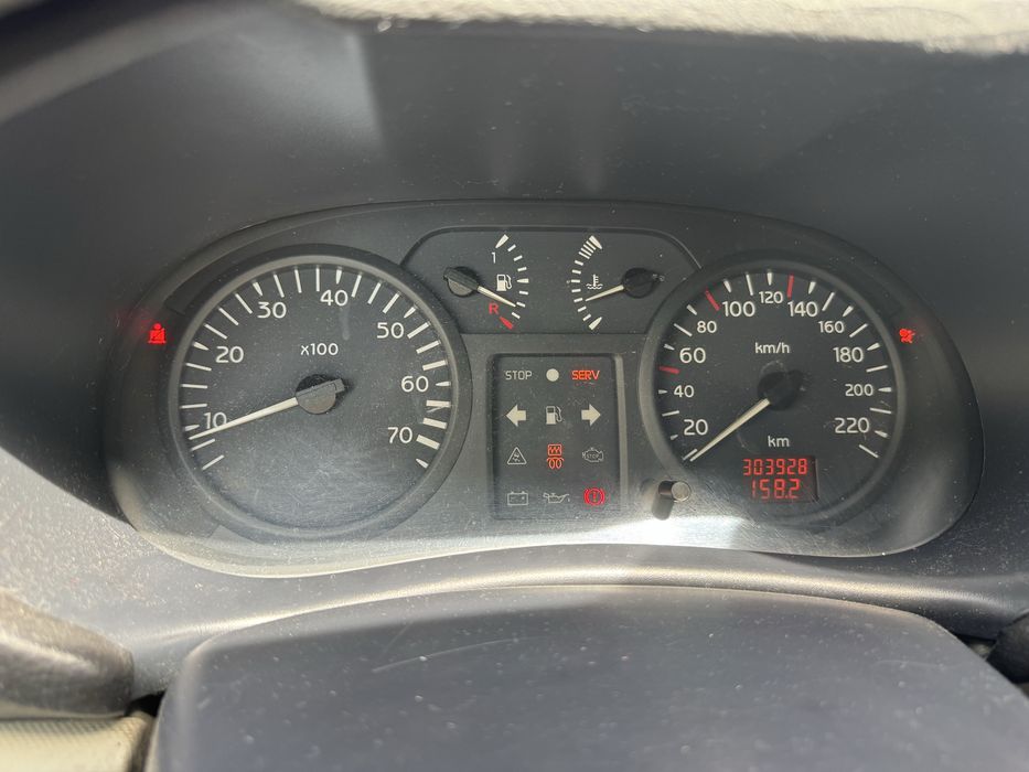 Renault Clio a disel de 5 portas 1.5 DCI