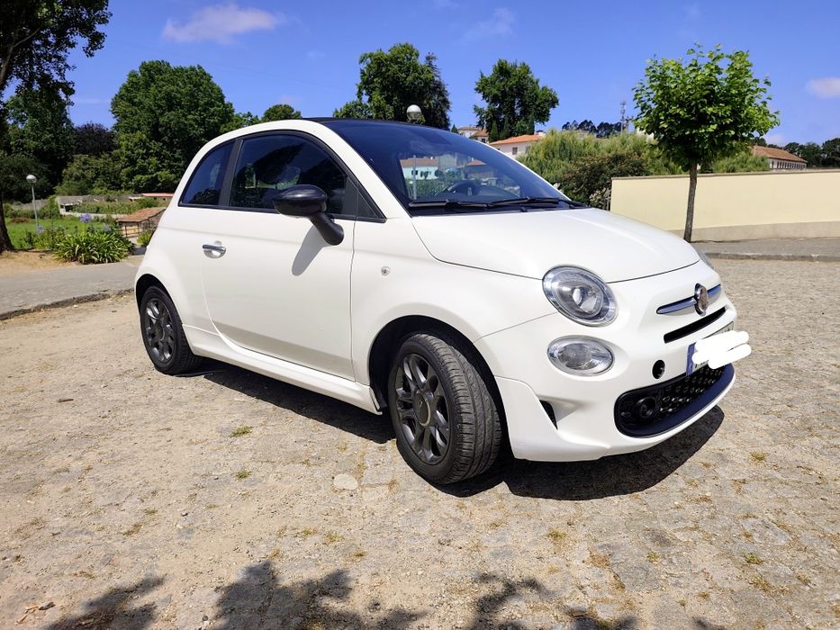 Fiat 500 cabrio.512040155795302403