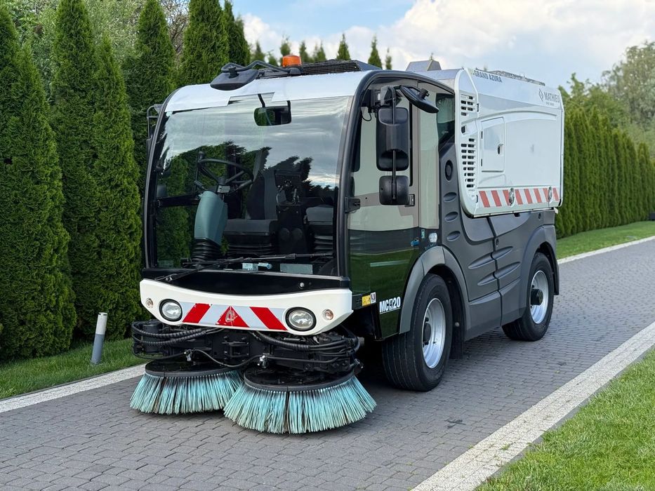 MATHIEU GRAND AZURA MC420 ZAMIATARKA
