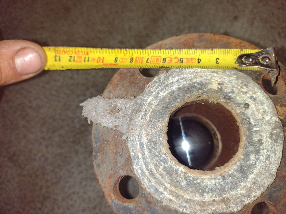 Продам б/у кран.