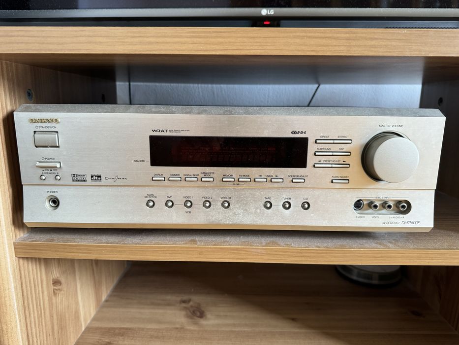 Amplituner Onkyo TX-SR500E