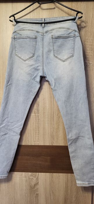 Spodnie M.sara rozm L
