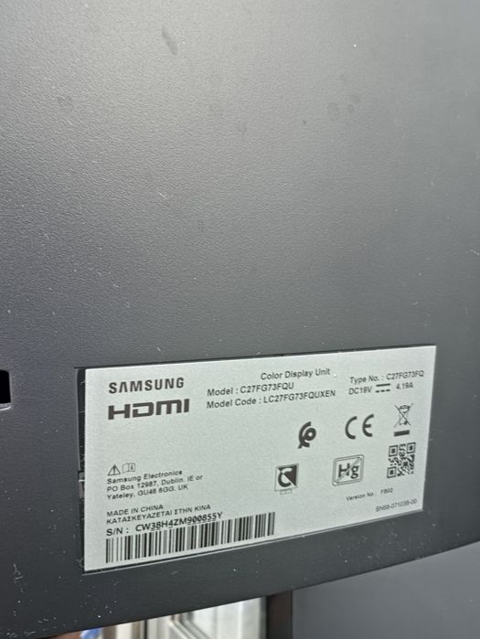 Monitor Curvo Samsung 27" 144Hz
