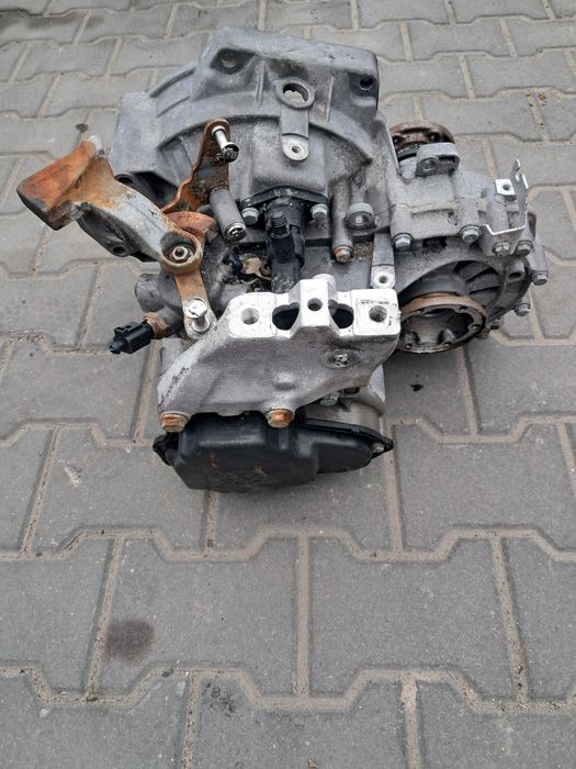 Skrzynia biegów manulana Volkswagen Golf 5 V diesel 1.9 tdi rok 2005