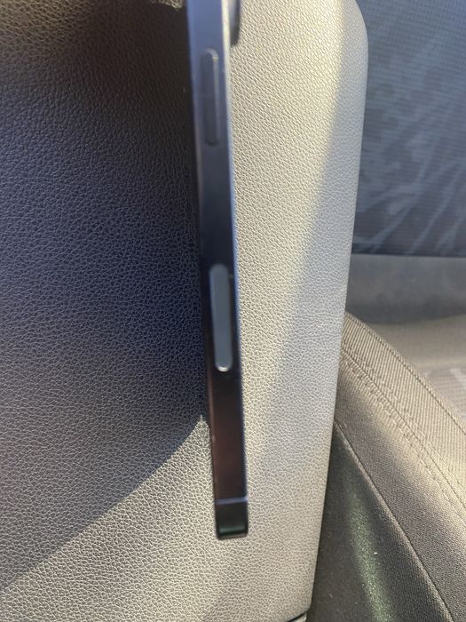 Продам iPhone  15 Pro Max