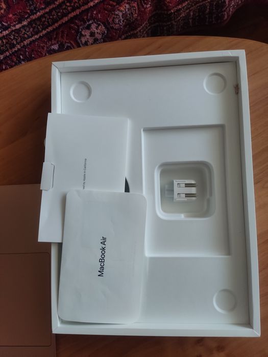 Apple MacBook Air 13" Retina (A1932) 256GB