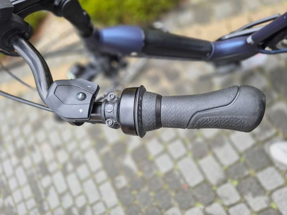 Rower elektryczny GAZELLE Arroyo Elite C7+ M/53cm 253 km, JAK NOWY !!!