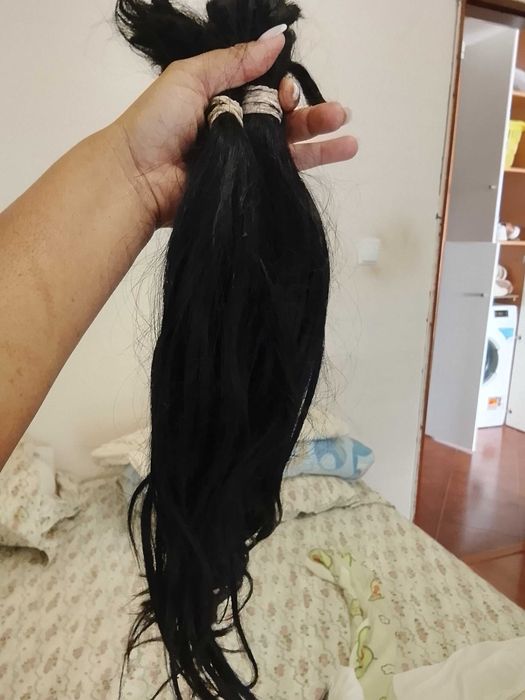 Vendo um cabelo  mas de 300 gr