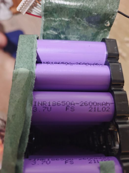АКБ  18650А -2600 mAh (64штуки).