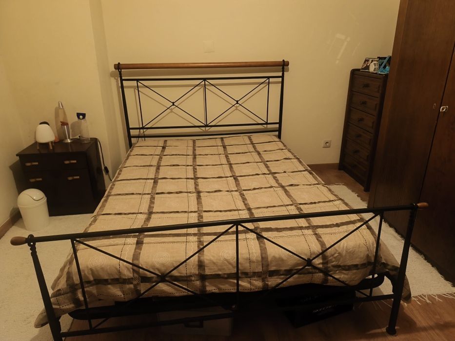 Cama de casal optimo estado