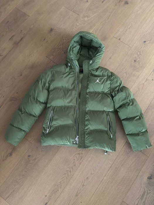 Пуховик Air Jordan Essentials Green M