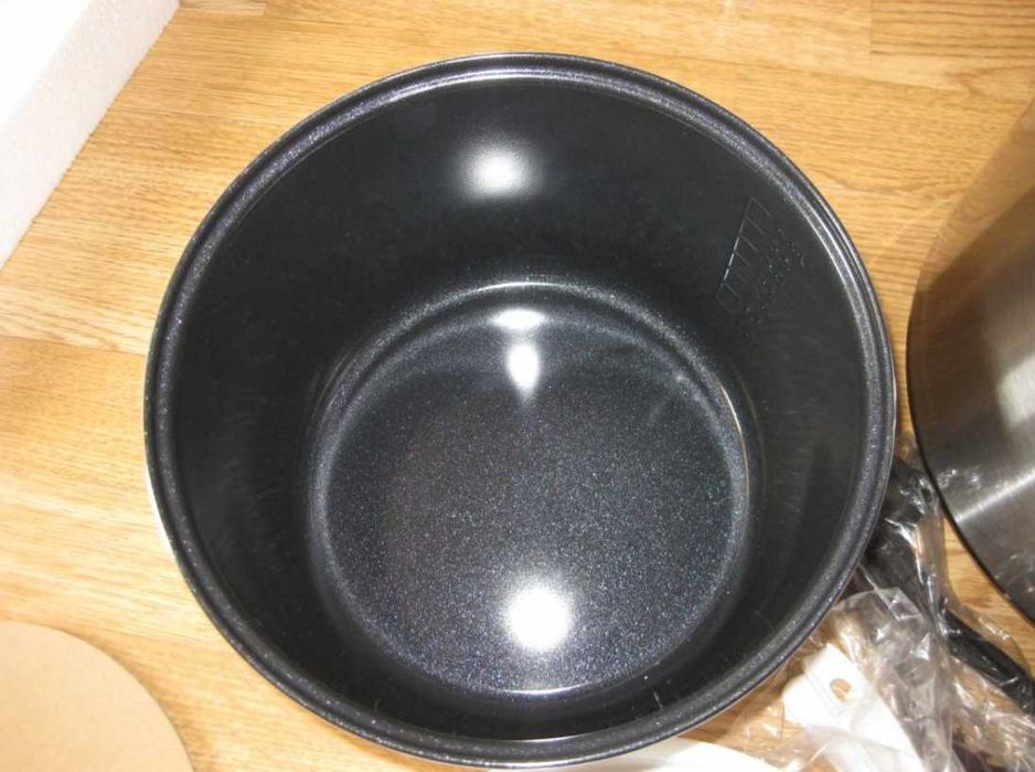 Мультиварка Hausmark HMC-1810