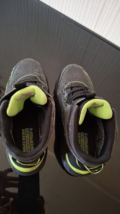 Buty chłopięce Skechers  rozm.35