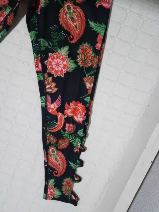 Calças Padrão Floral USA Pro 38