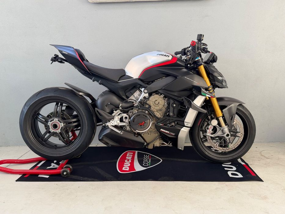 Ducati Streetfighter V4  Ducati Streetfighter V4 SP