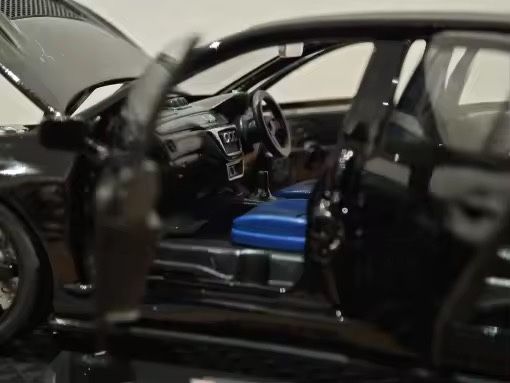 Miniatura Mitsubishi Lancer Evolution — Metal, com Som e Luz