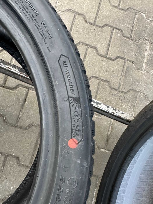 225/40r19 nexen n blue 4 season 2 / para 2szt