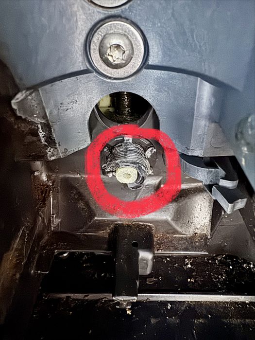 Express DeLonghi Magnifica uszkodzony