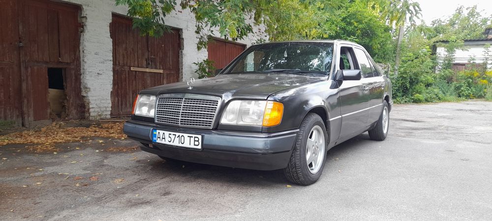 Продам Мерседес W124