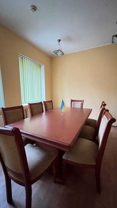 Продаж приміщення на вул. Степанівни