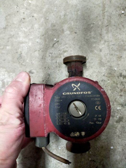 Pompka obiegowa Grundfos