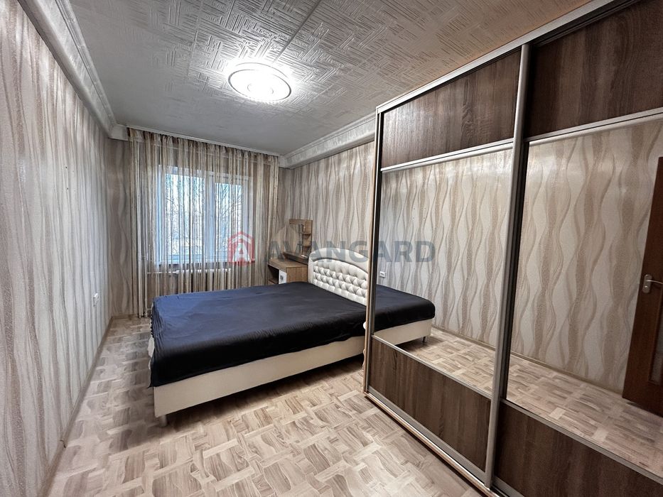 БЕЗ КОМІСІЇ 2-кімнатна квартира біля парку Бочарова