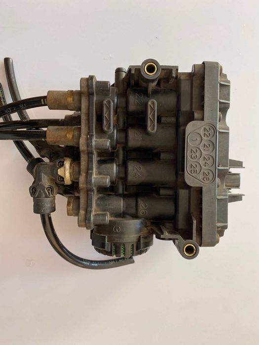 Кран ECAS KNORR-BREMSE Renault Range T Volvo FH4 21337415 K028090N06