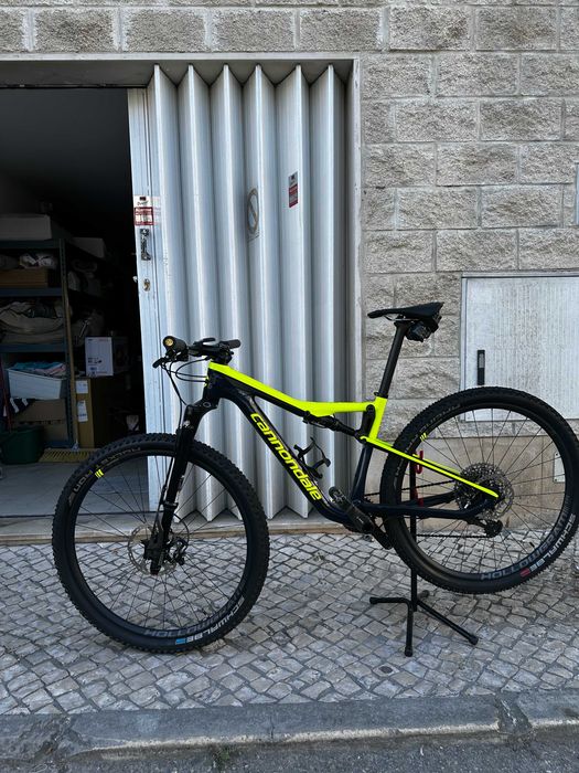 Scalpel Si Carbon 2