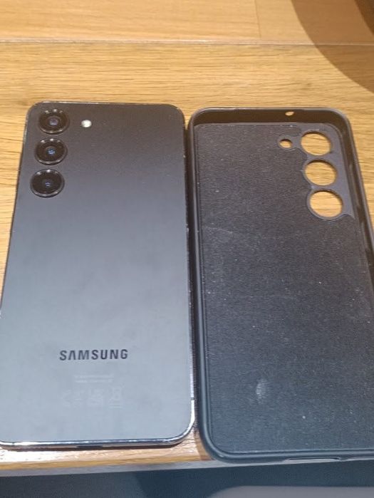 Samsung s23 5g..