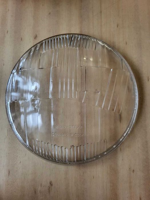 Новые стёкла на фары автомобилей марки ВАЗ, ГАЗ и др.