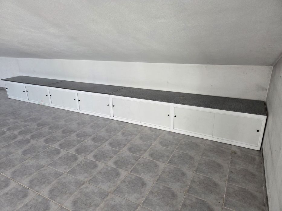 Móvel sala ou sótão