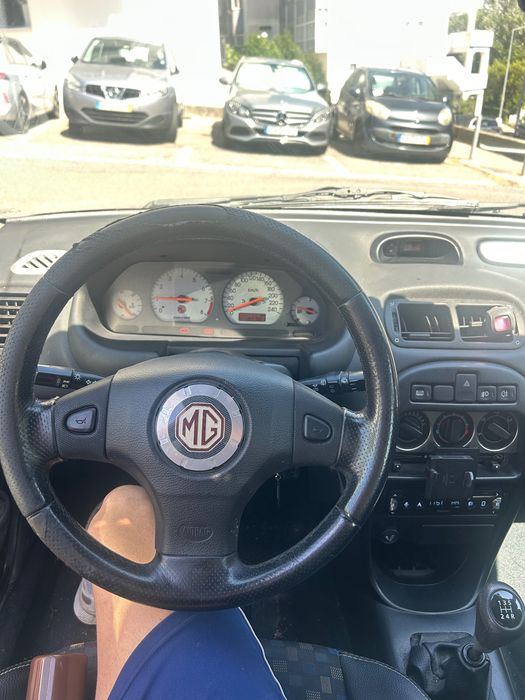 MG ZR — fotografia 7