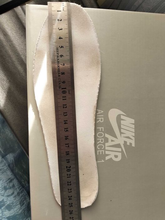 Кросівки білі Nike