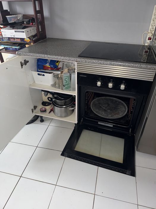 Banca com forno e placa