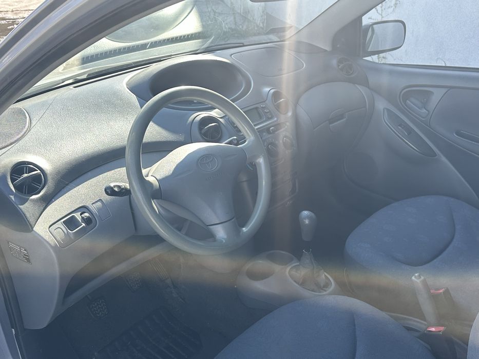 Toyota yaris 1 1.4 d4d 2002 w calosci na czesci