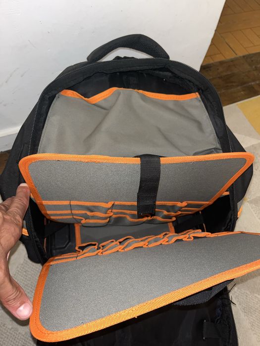 Mochila para Ferramentas Profissional – Resistente e Espaçosa